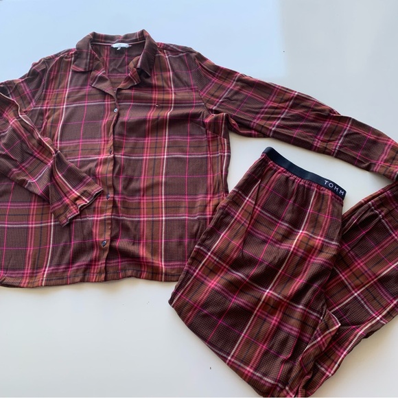Tommy Hilfiger Original long sleeve flannel plaid pajama set in red Size XL - Picture 2 of 14